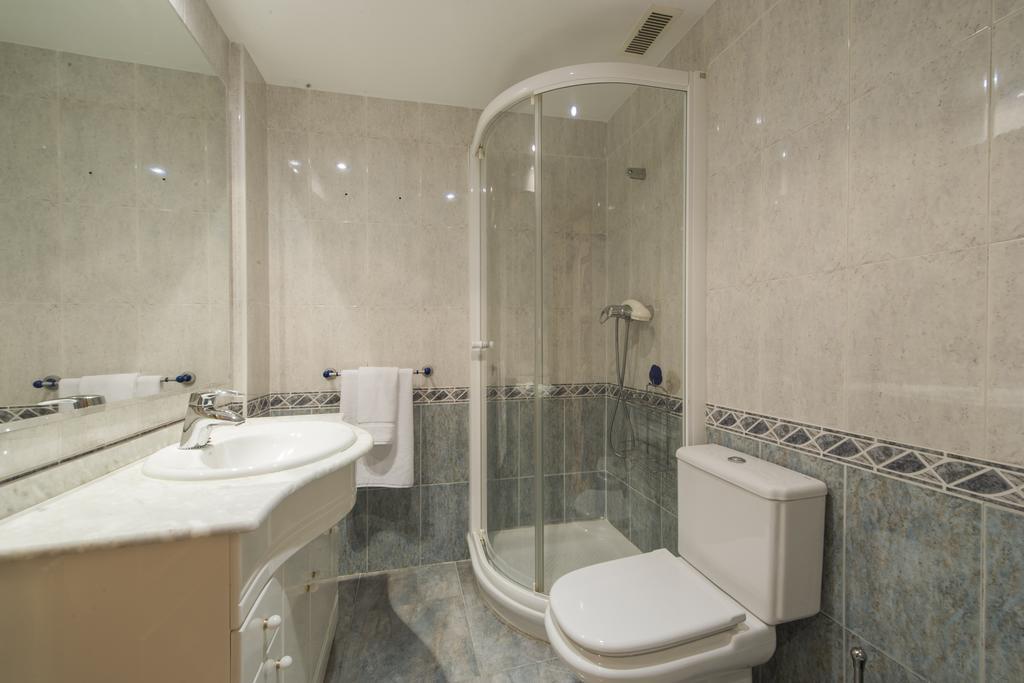 Abastos Apartment Center Mid-Term バレンシア エクステリア 写真